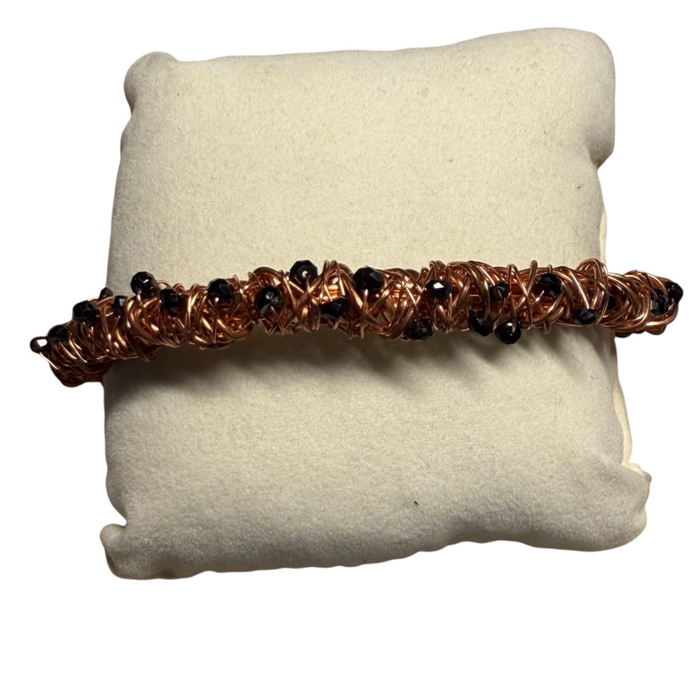 Nwt Handcrafted Copper Freeform Wire Wrapped Bracelet With Black Sapphires